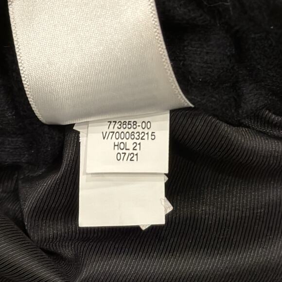 Banana Republic Women's Pleated Wool Blend Pant Black Size 10 Long - Picture 9 of 9